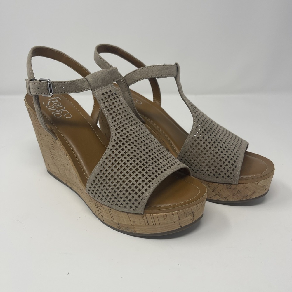 Franco Sarto Clinton 2 Wedge‎ Sandals In Beige Size 7.5M